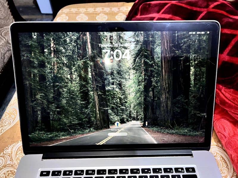 Macbook Pro 2014 15.4 inch Retina Display 4