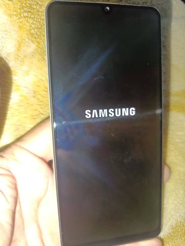 Samsung Galaxy a31  10/10. condition 6