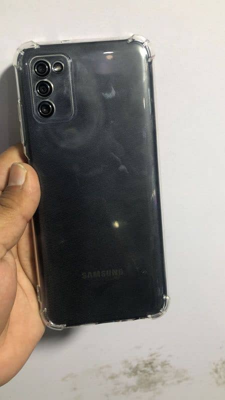 I am selling Samsung A03s all ok. . . 03289203346 1