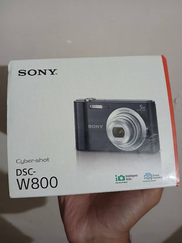 Sony w800 digital camera used but do good condition 0