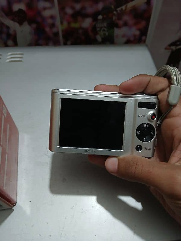 Sony w800 digital camera used but do good condition 2