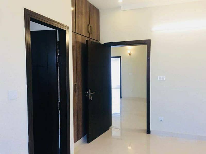 4 Bedroom Attach Washroom House 8 Marla Size 30x60 Islamabad G 13 Available 13