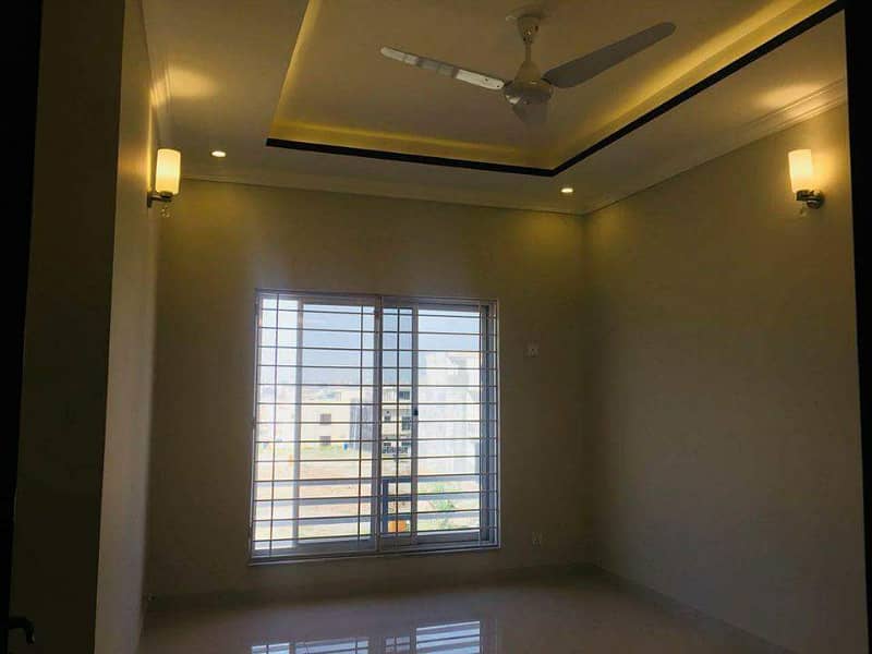 4 Bedroom Attach Washroom House 8 Marla Size 30x60 Islamabad G 13 Available 20