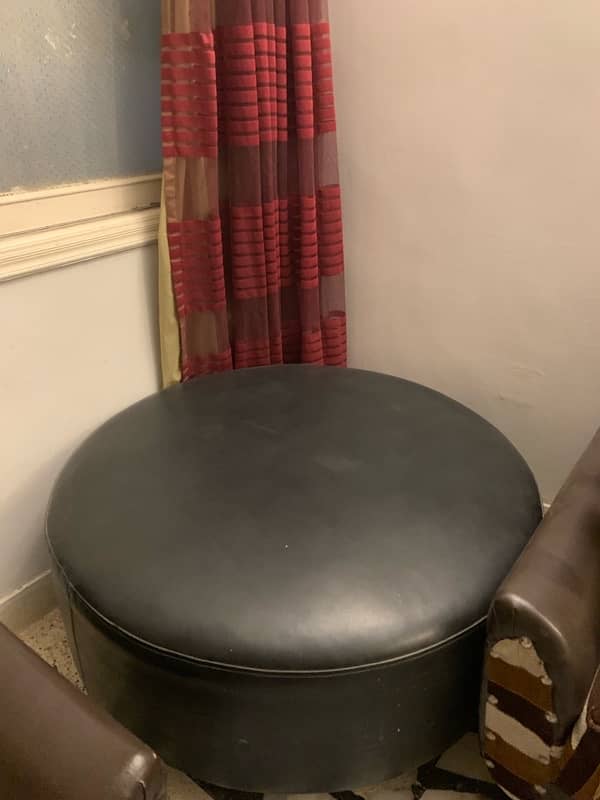 round sofa for sale 2