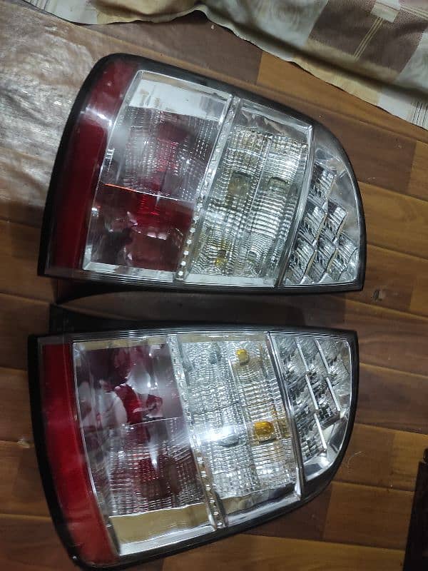 Back Lights Toyota Prius 2007 (UK Varient) 3