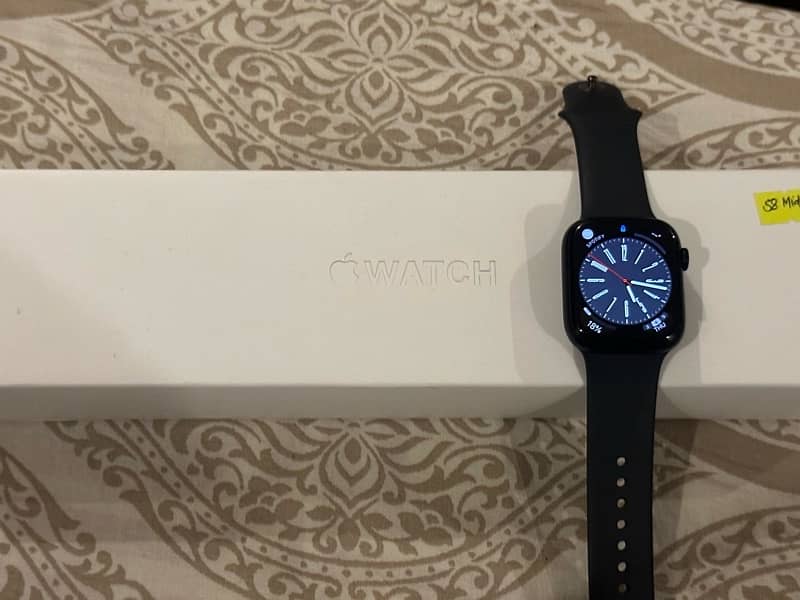 Apple watch series 8 45MM 1