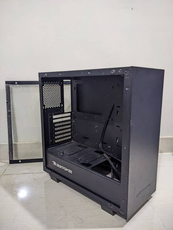 iBuyPower gaming case ATX large size 0