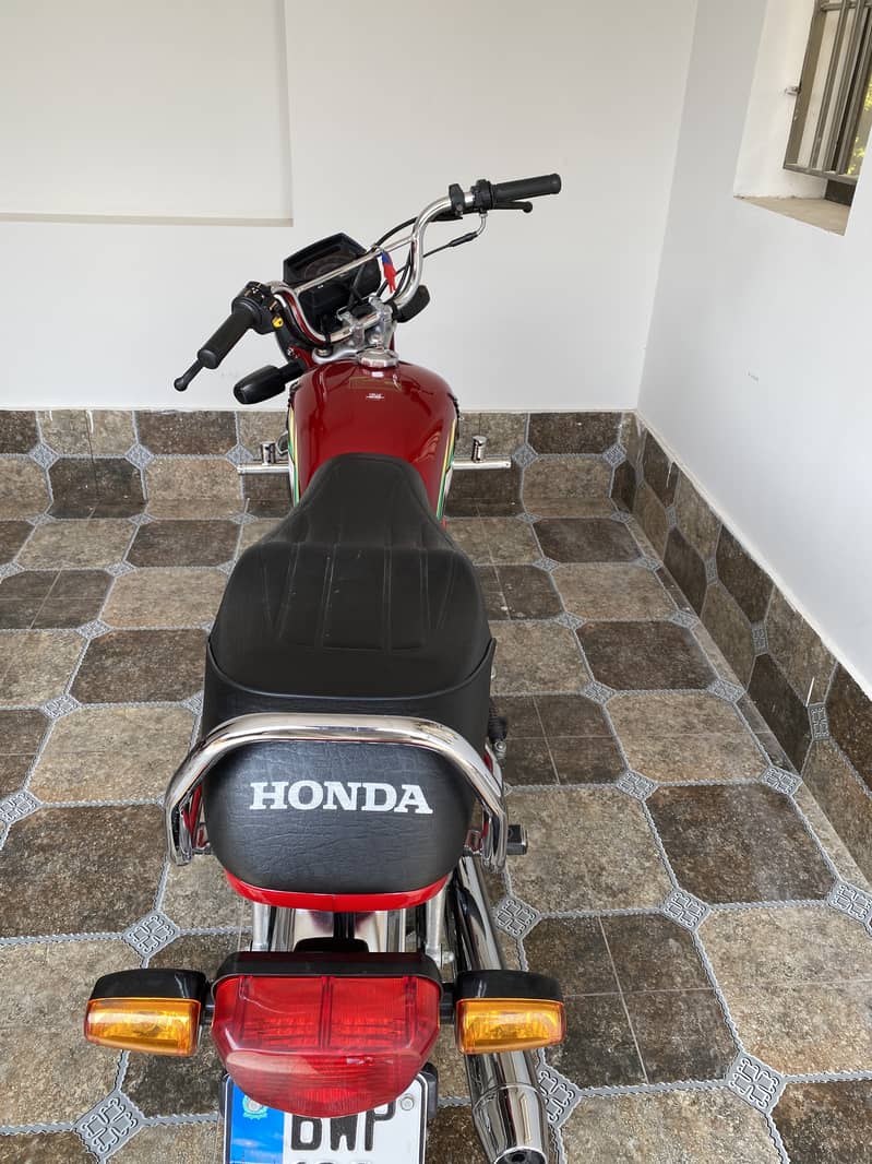 Honda CD 70 for sale 6