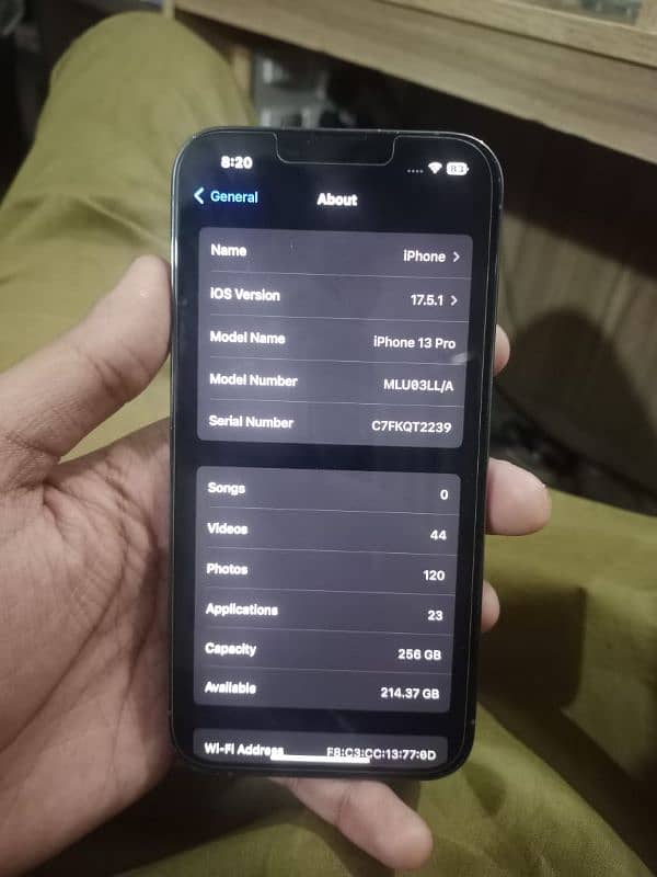 iphone 13 pro 256gb 10/10 with box  non pta non active 11