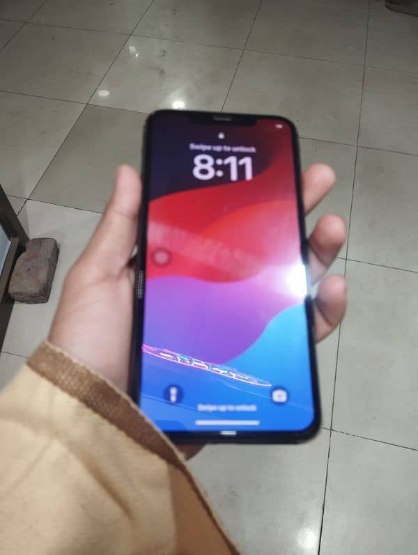 I phone 11 pro max for sale, 4