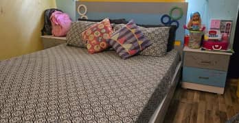 kids bed with two side tables