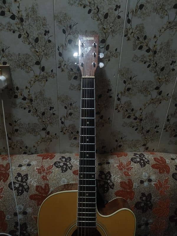 Yamaha fgx720 semi acoustic 1