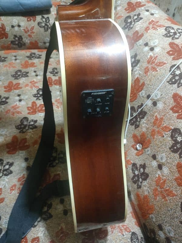 Yamaha fgx720 semi acoustic 4