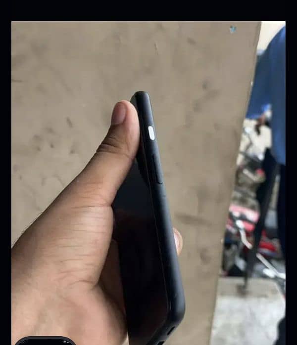 GOOGLE PIXEL 4 BLACK COLOR or EXCHANGE POSSIBLE 5