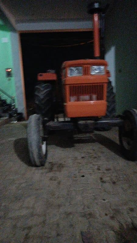 tractor 0