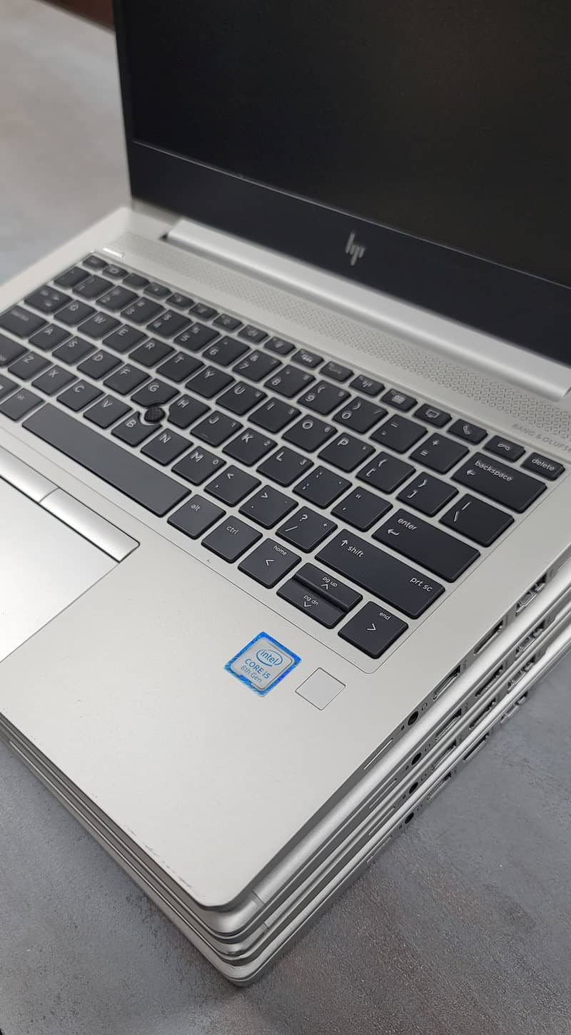 HP EliteBook  830G6 5