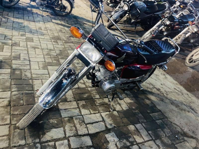 urgent sales my honda 125 6