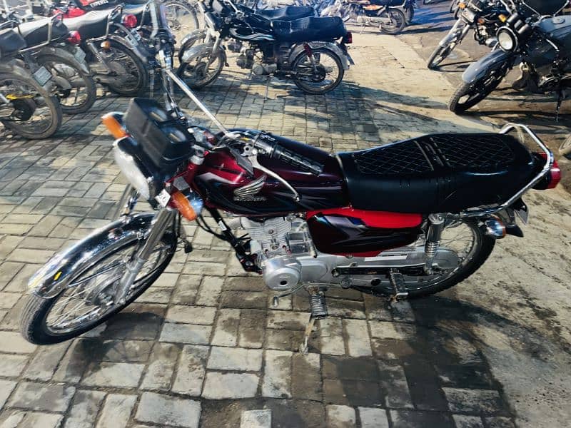 urgent sales my honda 125 7