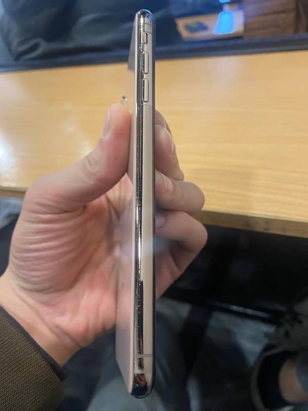 iPhone XS MAX 0