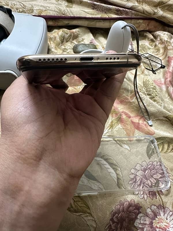 iPhone XS MAX 64gb PTA only kit 5