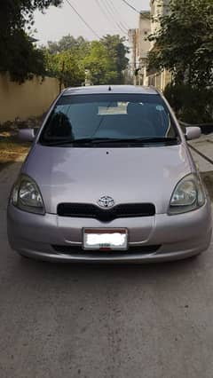 Toyota Vitz 2000