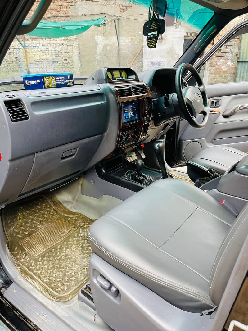 Toyota Prado 1997 4