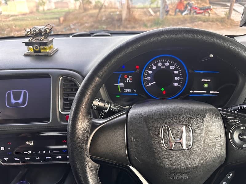 Honda Vezel 2015 8