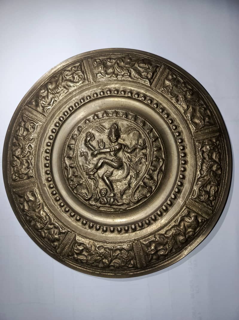 Vintage Indian brass wall 0