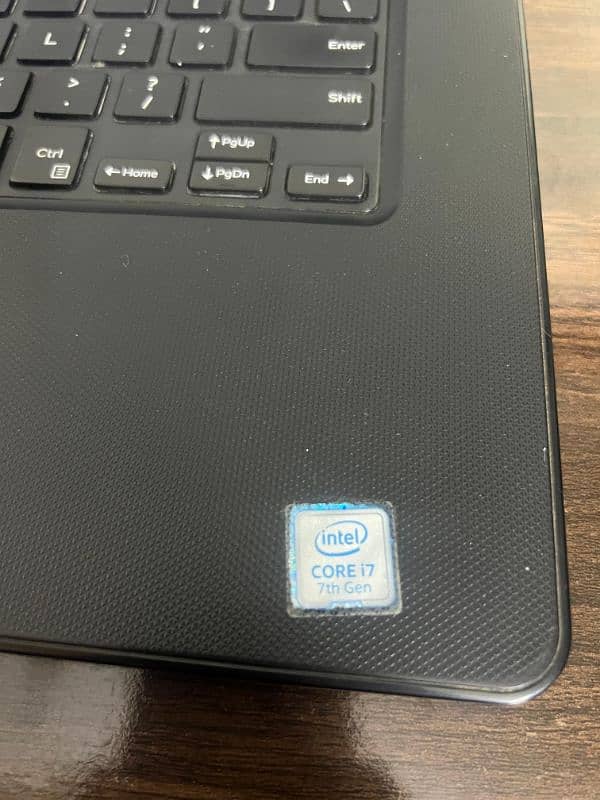 Dell Laptop Core i7 7gen 1