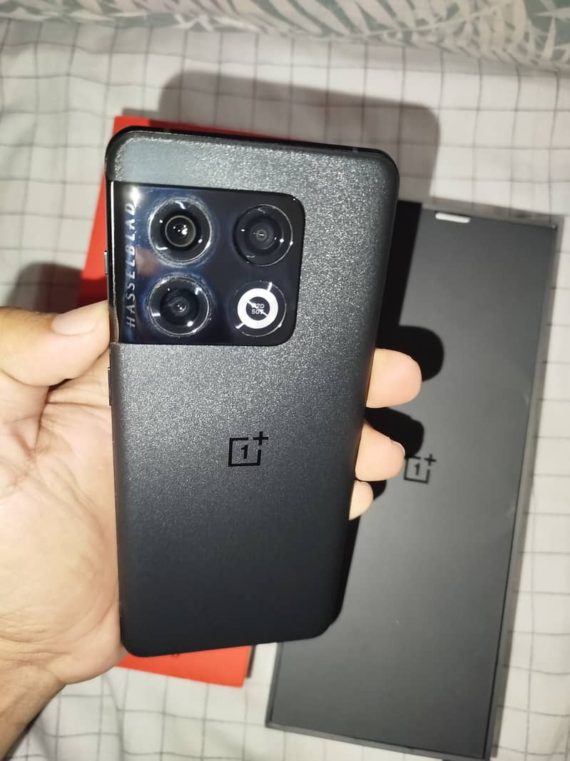 One Plus 10 Pro 5G 7