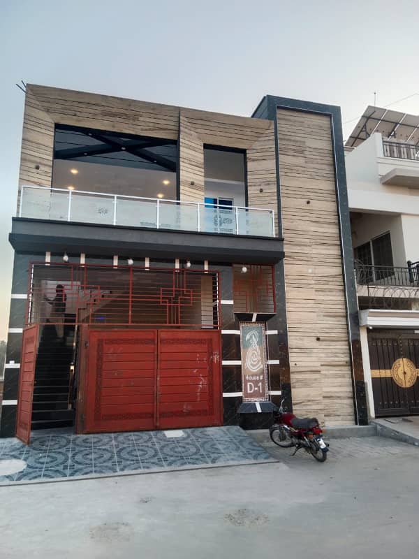 Gulbarg Avenue yazman road New brand Spanish 5 marly proper double story house for sale 25