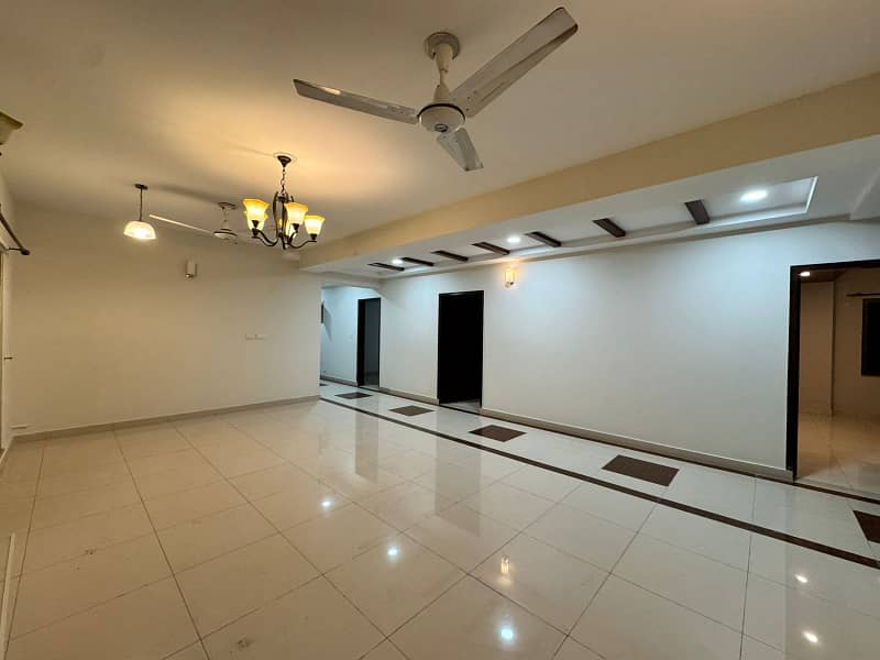 Jameel Sons Real Estate Offers 10 Marla Flat Is Available For Rent In Askari 11 Sector B At Super Hot Location 0