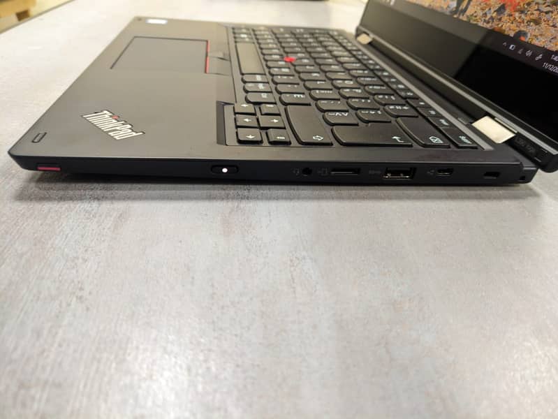 Lenovo ThinkPad L390 Yoga 13.3 inch 2in1 laptop with ThinkPad Pen Pro 8