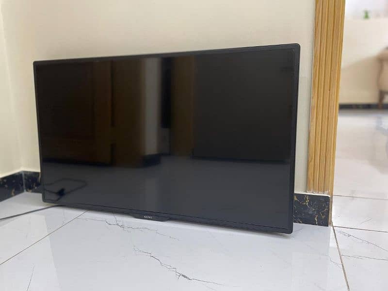 Samsung LED 34-35 inches 0