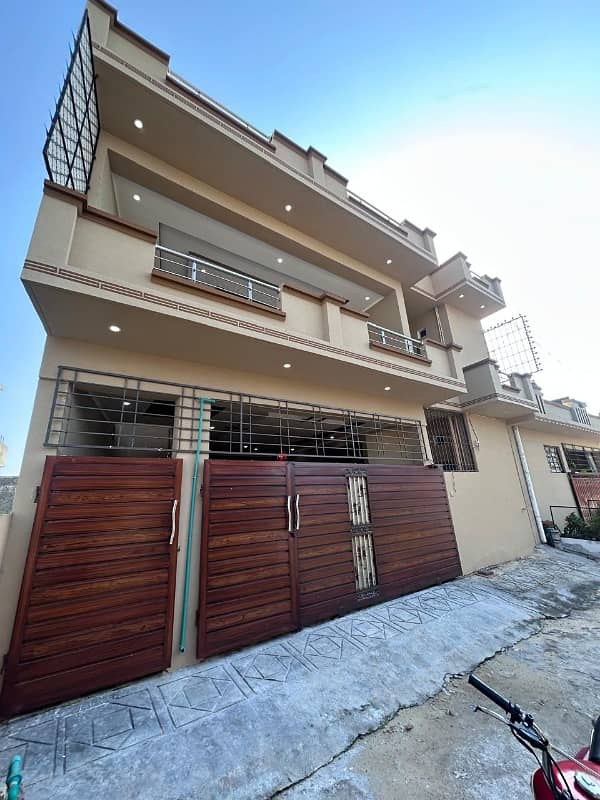 5 Marla House Ideally Situated In Gulshan Abad 10