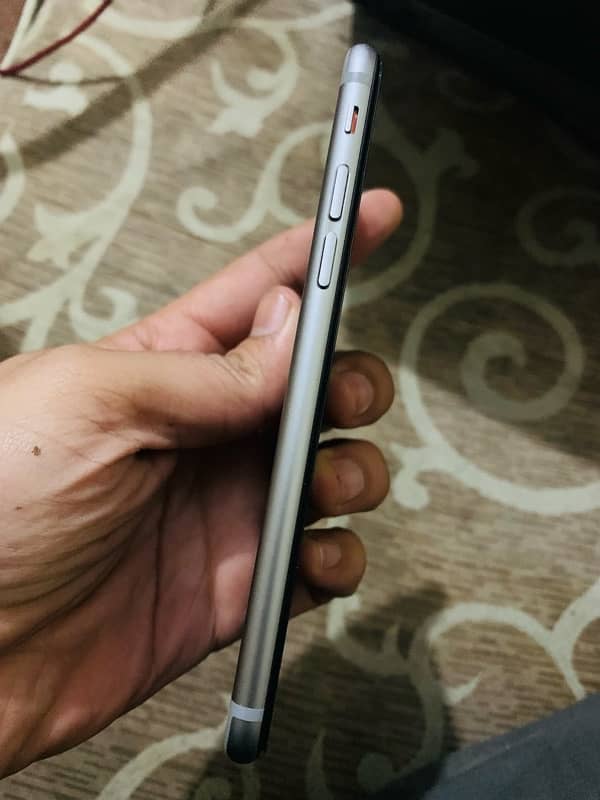 iphone 6 Non PTA 32gb Excellent condition 2