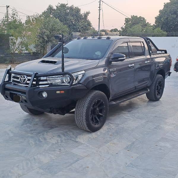 Toyota Hilux 2017 0