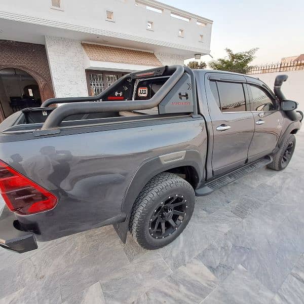 Toyota Hilux 2017 4