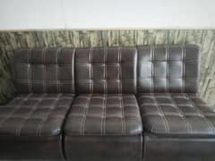 3 sofa seats