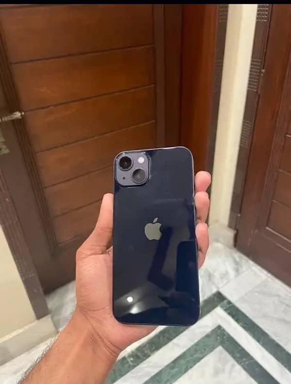 iPhone 13 jv with box apple warranty 2