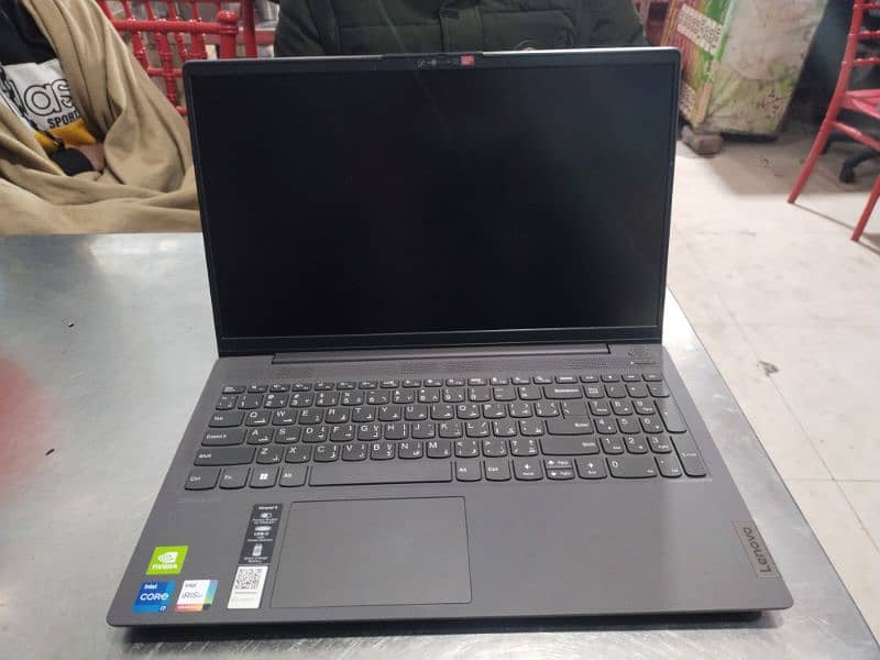 Lenovo IdeaPad i7 11 gen 1