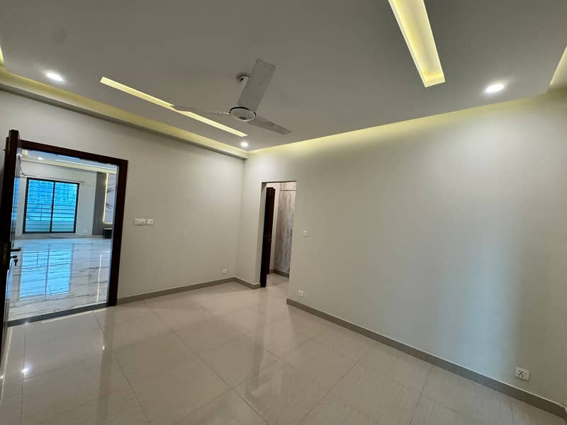 Jameel Sons Real Estate Offers 10 Marla Flat Is Available For Rent In Askari 11 Sector D At Super Hot Location 24