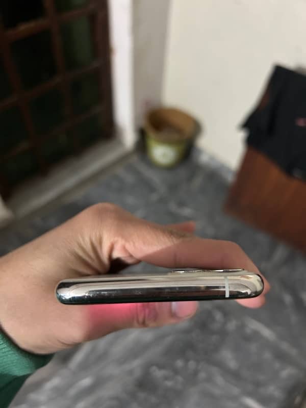 iPhone 11 Pro PTA Approved 256 GB 7