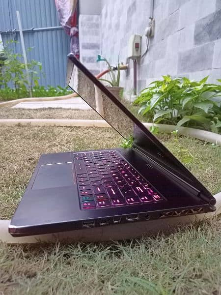 MSI GS65 STEALTH 9SG GAMING LAPTOP RTX 2O8O 24OHz 8