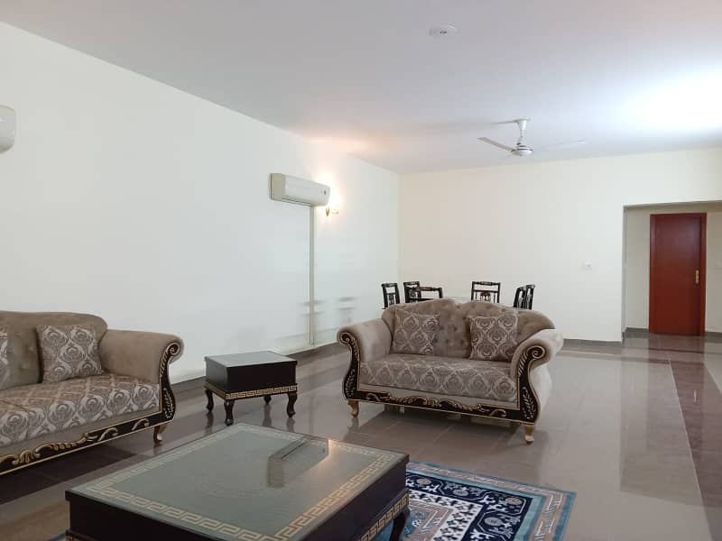 Luxury Furnished Apartment for Rent in Abu Dhabi Tower F-11 12