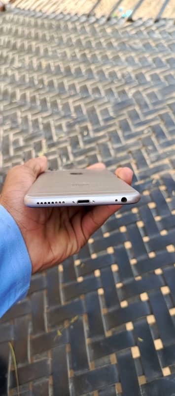 I phone 6s 32gb fresh piece non pta 3