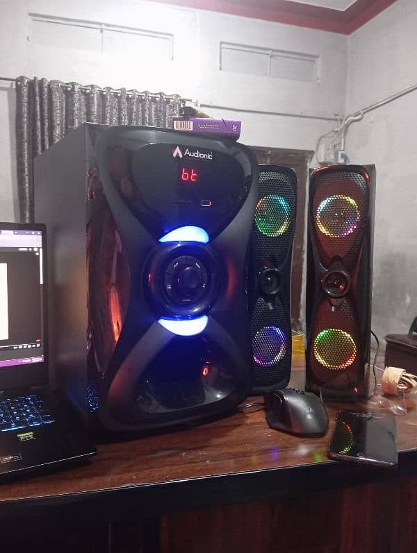 Audionic Rainbow R-30 speakers for sale 0