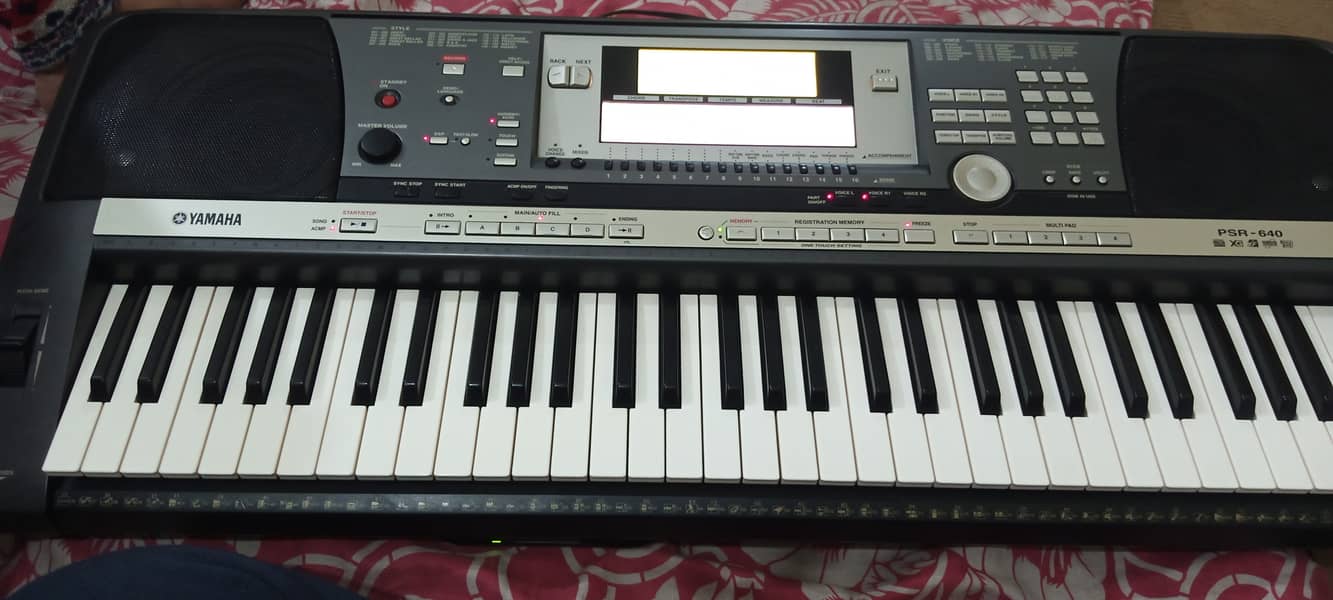 Yamaha PSR 640 Professional Yamaha Piano Keyboard Casio Roland Korg 1