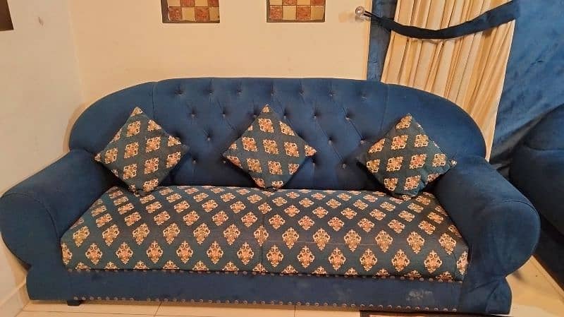 Sofa set 3, 2 & 1 seaters Total 6 seaters 1