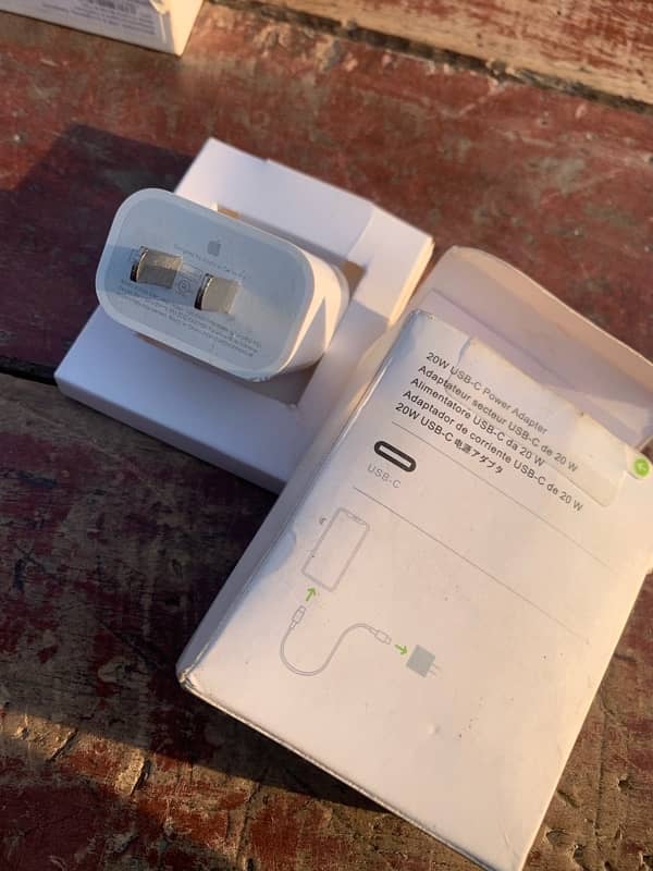 20w original iPhone charger with cable 2